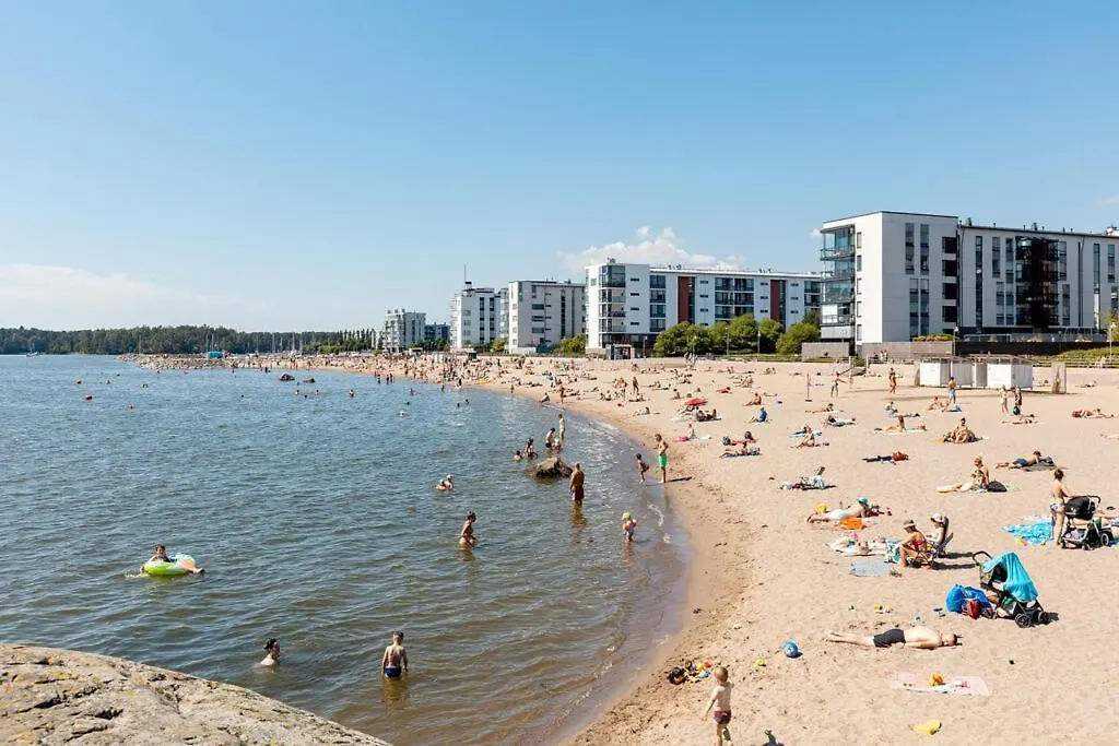 Spacious Family Apt By Helsinki Metro, Beach, Shopping Centre, Golf, Parks Finland
