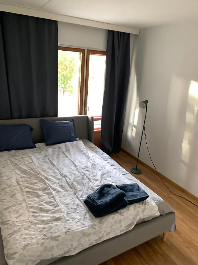 Spacious Family Apt By Helsinki Metro, Beach, Shopping Centre, Golf, Parks
